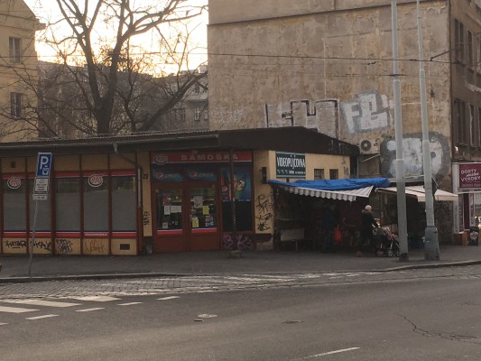 Studie revitalizace podolské křižovatky v návaznosti na studii revitalizace parku na Nedvědově náměstí