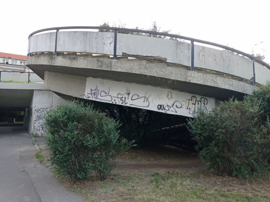 Kultivace podchodu u Vrchního soudu