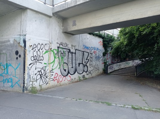 Kultivace podchodu u Vrchního soudu