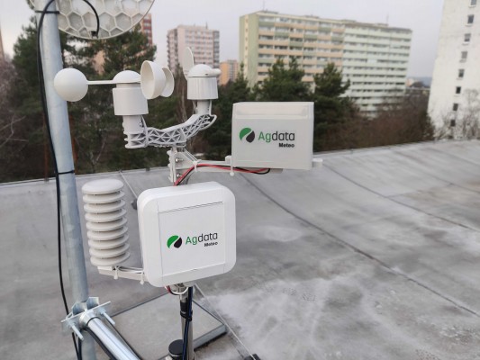 Imisní a meteorologická stanice pro ZŠ Filosofská