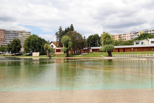 Biotopové koupaliště Lhotka