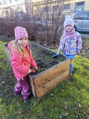 Záhonky pro školky 4 Pastelky/Sedlčanská