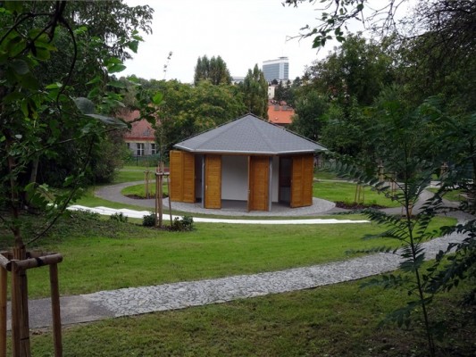 Revitalizace zahrady Jeremenkova